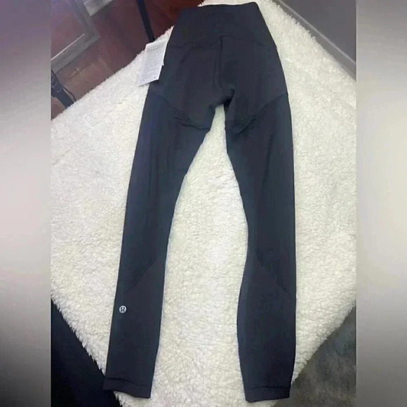 NWT Lululemon  Wunder Train High-Rise Tight 25" in Size US 2 - Picture 7 of 8